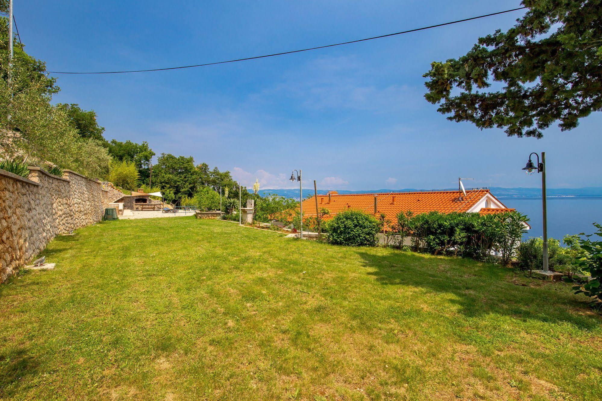 Apartments Gea Moscenicka Draga Luaran gambar