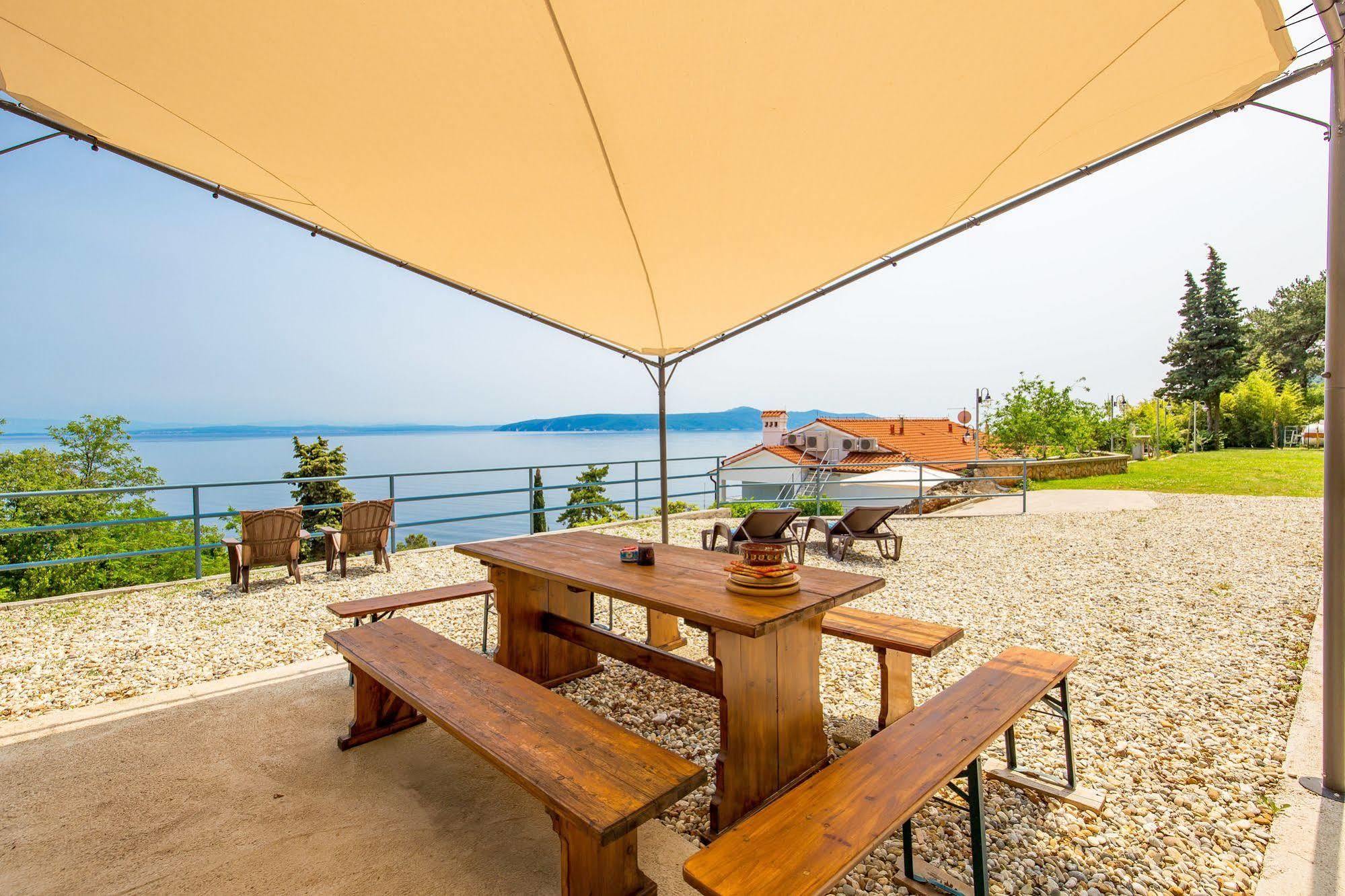 Apartments Gea Moscenicka Draga Luaran gambar
